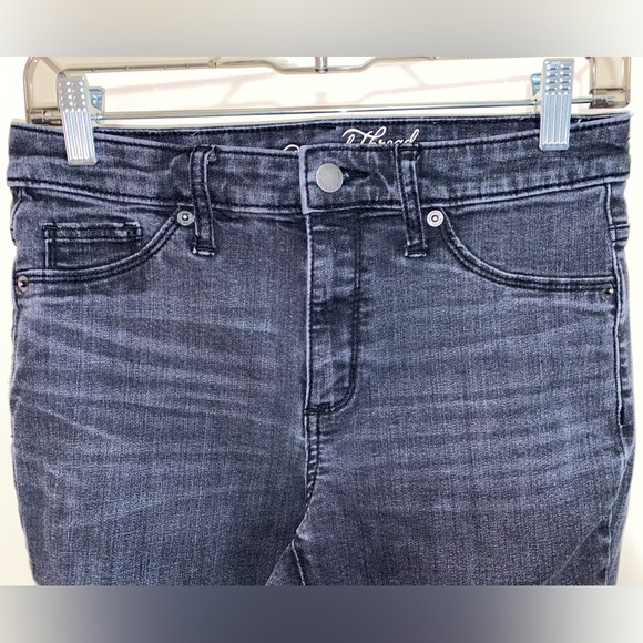 Universal Thread High Rise Jeggings - Picture 3 of 9